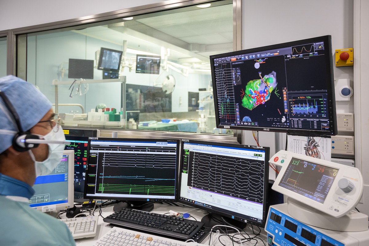 Una sala operatoria ibrida del Cardiocentro (foto di Chiara Micci / Garbani)