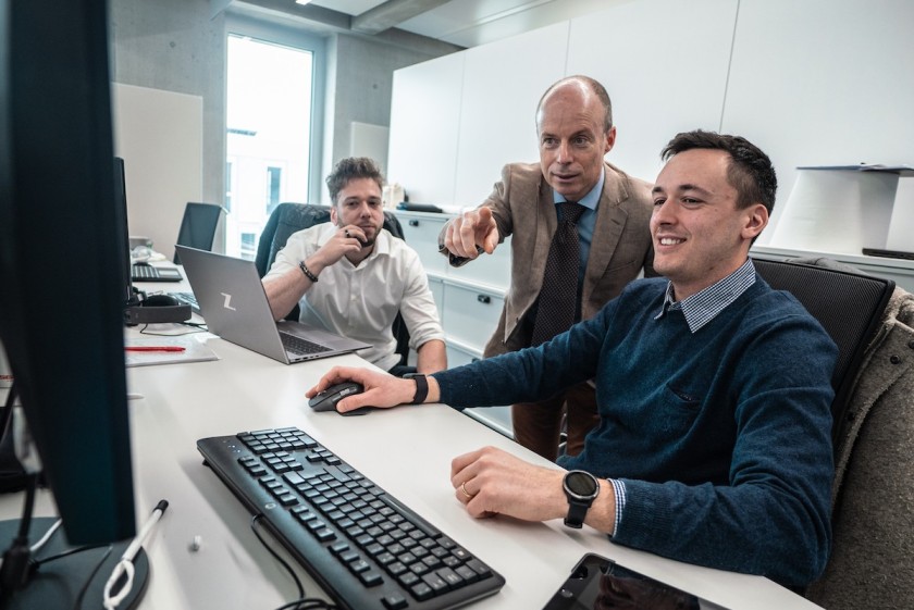 Da sinistra a destra, Alvise Dei Rossi (dottorando), Stéphane Meystre (direttore dell’Istituto MeDiTech) e Davide Marzorati (ricercatore) - © SUPSI 